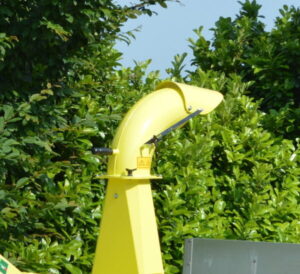 Curva di scarico della cippatrice cingolata AGRINOVA ZAKANDRA Curva di scarico della cippatrice cingolata AGRINOVA ZAKANDRA